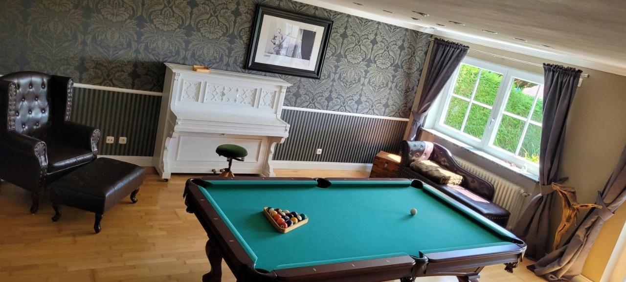 Stilvolles Apartment "Romantic" Neukirchen vorm Wald Exteriör bild